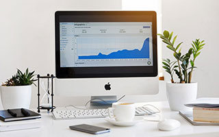 个人炒股如何加杠杆:中国股票配资网平台官网-加码AI时代地域数据护城河 “欧洲股王”SAP押上200亿欧元